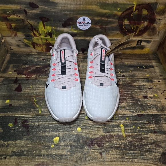 Nike Free Golf Next Golf Shoes White Black FN0332-100 Men Sz 11.5 New - Picture 2 of 8